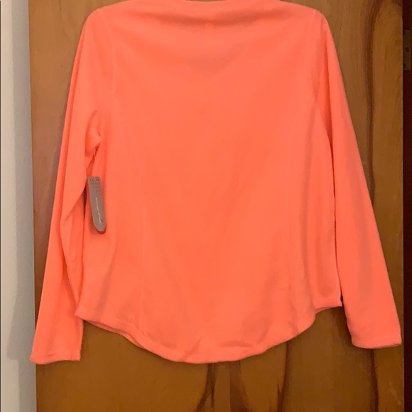 Ladies top - Picture 5 of 7